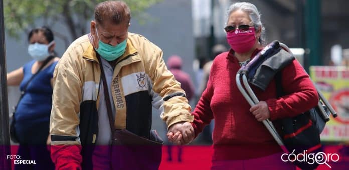 Censo adultos mayores vacunacion COVID-19 Tras el personal sanitario, los adultos mayores serán los primeros en ser vacunados contra COVID-19. Foto: Especial
