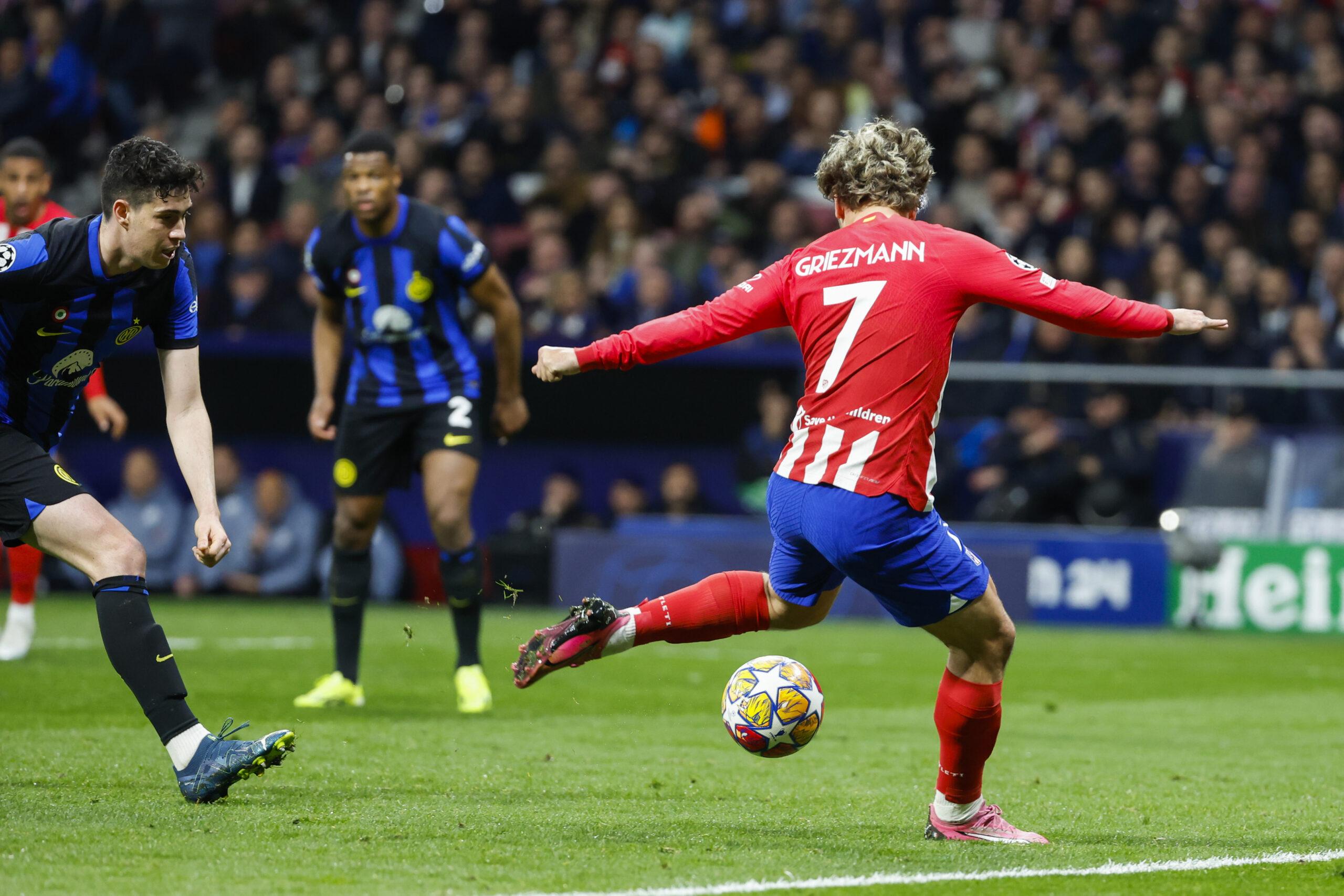 Griezmann aprovechó un balón mal defendido por la zaga del Inter y acortó la desventaja