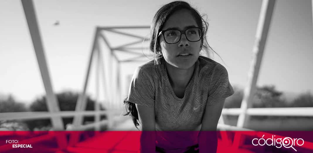 Atleta queretana supera récord mundial en medio maratón