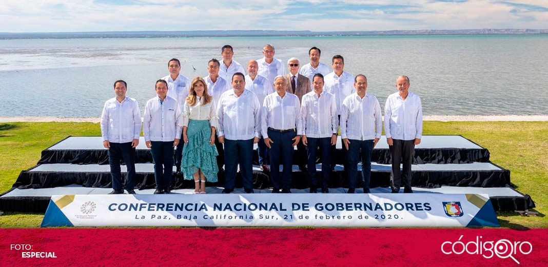Entrega Francisco Domínguez Servién una Conago fortalecida a Carlos Mendoza Davis