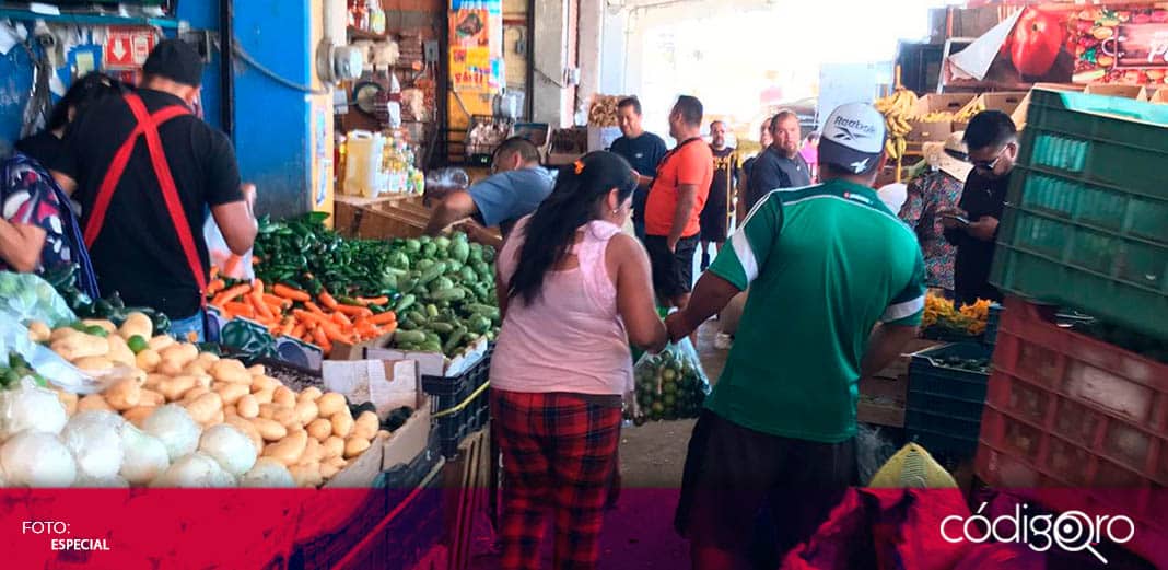 Aún hay quienes “no se la creen” y este fin de semana abarrotaron mercados
