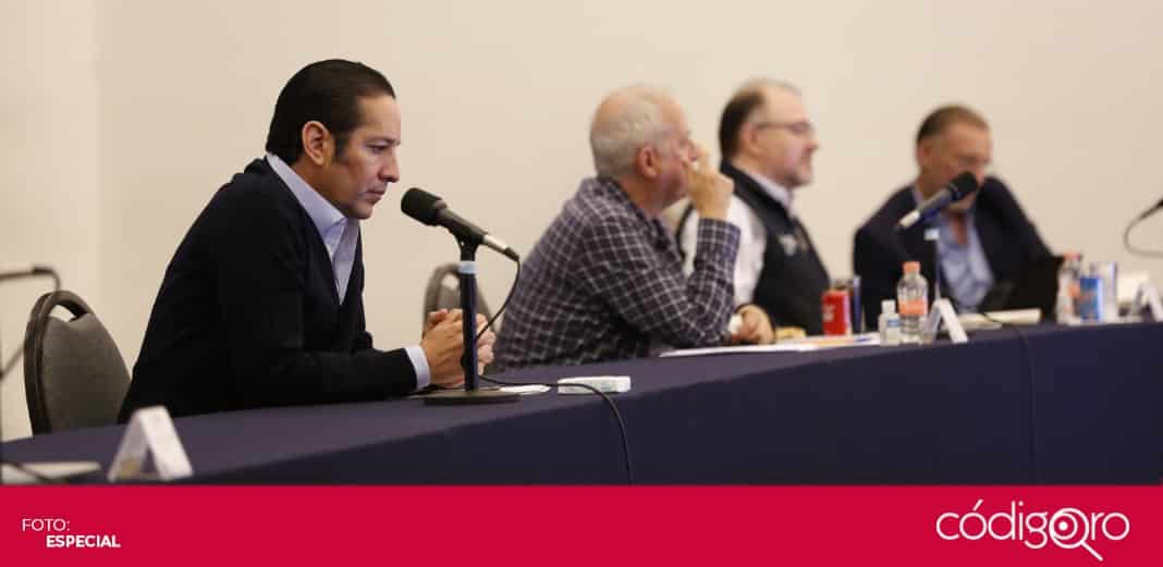 Gobernador de Querétaro supervisa estrategia económica y social contra COVID-19