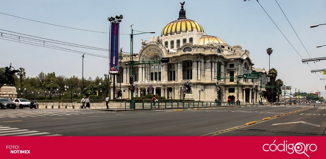Por emergencia sanitaria, rodean con vallas Palacio Nacional y Bellas Artes