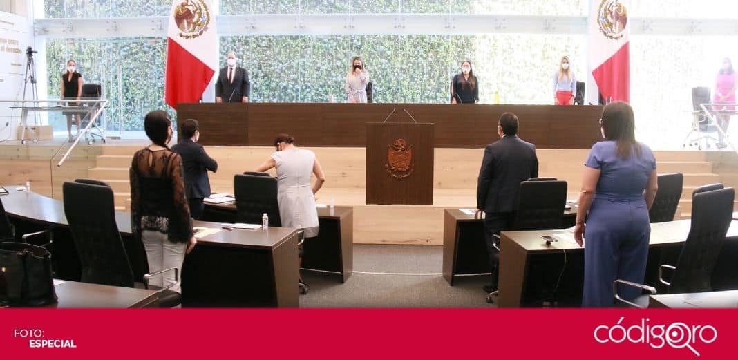 Prisión de 1 a 3 años a quien agreda y discrimine a personal médico