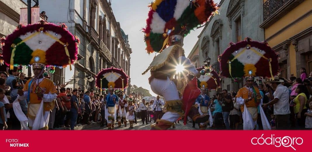 Secretaría de Turismo anuncia que los fines de semana largos permanecerán