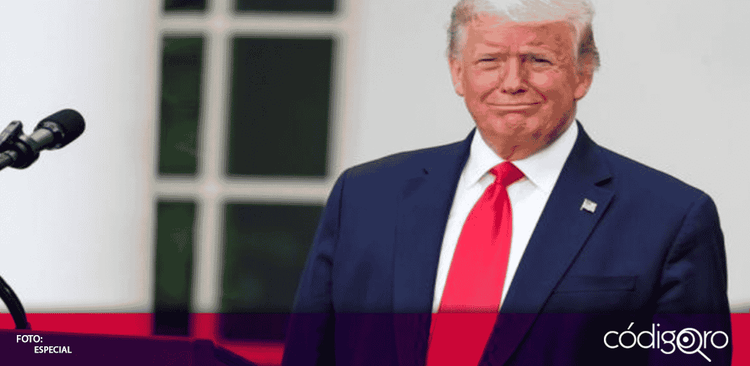 Donald Trump firmó un decreto para prohibir las técnicas de estrangulamiento de la policía