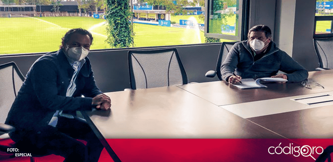 Renueva contrato el Piojo Herrera con el América