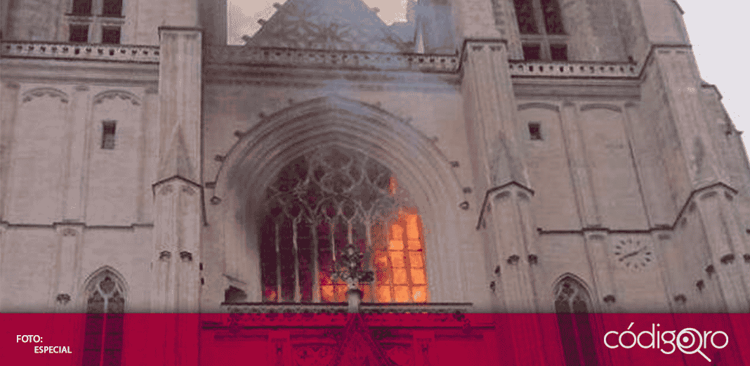 Autoridades francesas investigan incendio en catedral francesa de Nantes