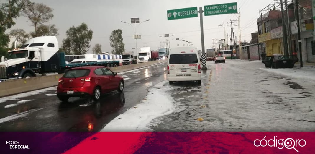 Lluvia y granizo obligan a cerrar carretera estatal 100 y Aeropuerto de Querétaro