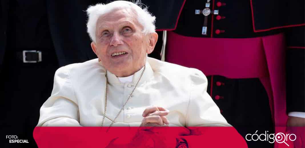 Confirman que Benedicto XVI está superando "una enfermedad dolorosa, pero no grave"