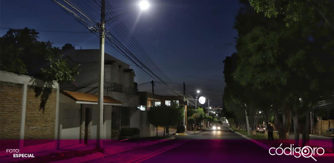 Invierten 198 mdp en renovación e instalación de luminarias en la capital