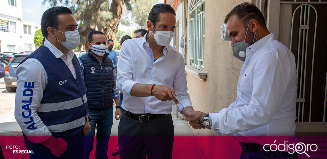 Gobernador de Querétaro entrega obras de rehabilitación en la colonia Cimatario