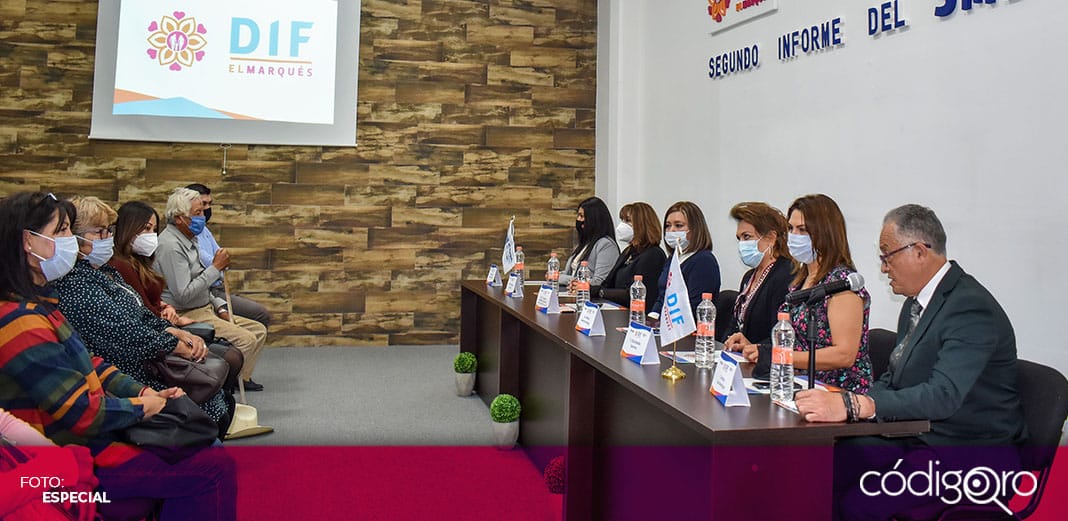 Presenta directora del SMDIF de El Marqués su segundo Informe de Actividades 