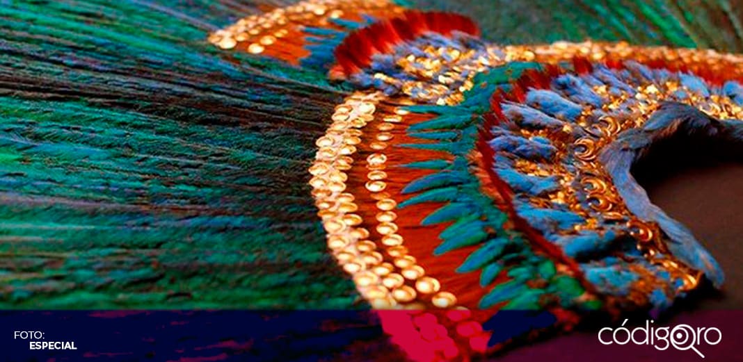 AMLO reitera que el penacho de Moctezuma es de México