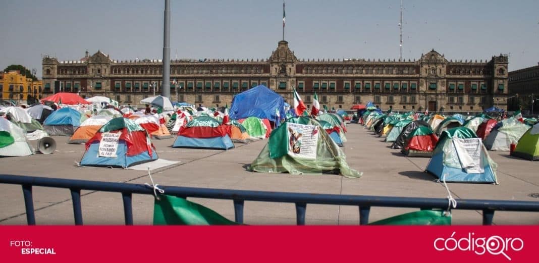 FRENA retira su campamento del Zócalo de la Ciudad de México