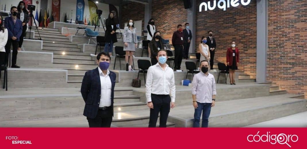 Rinde protesta Legislatura Juvenil 2020