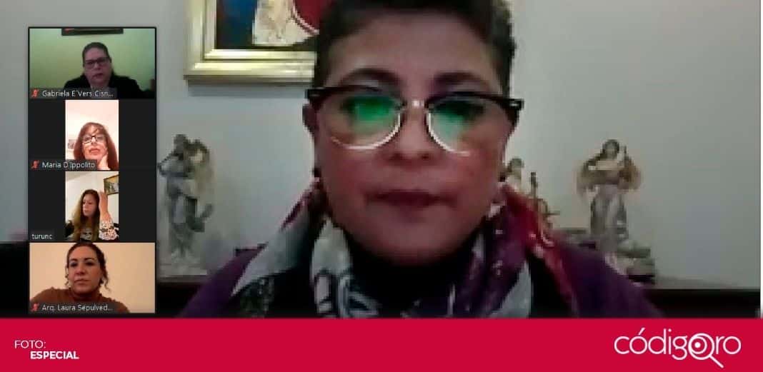 Profesora de la UAQ recibe Doctorado Honoris Causa