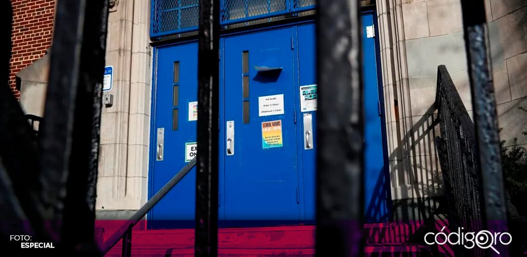 Pese a rebrote, escuelas primarias de Nueva York reabrirán en diciembre