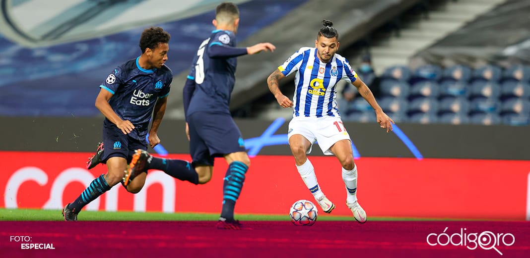 “Tecatito” brilla y guía al triunfo al Porto