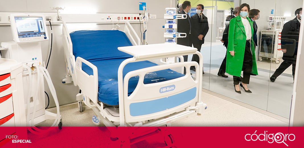 Entre protestas por falta de personal médico, Madrid inaugura hospital COVID-19