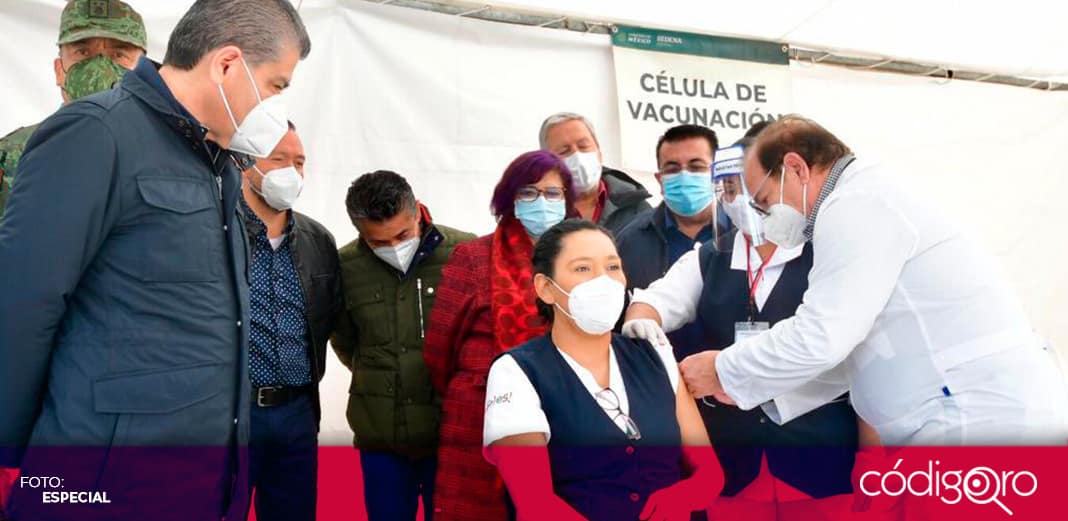 Arranca plan de vacunación contra Covid-19 a personal médico en Coahuila