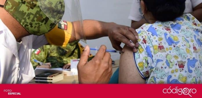 Doctora vacuna COVID-19 caso Una doctora de 32 años presentó graves reacciones tras haber recibido la vacuna de Pfizer/BioNTech contra COVID-19. Foto: Especial