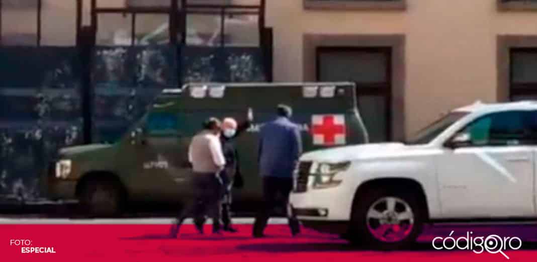 AMLO reaparece en Palacio Nacional tras confinamiento por Covid-19