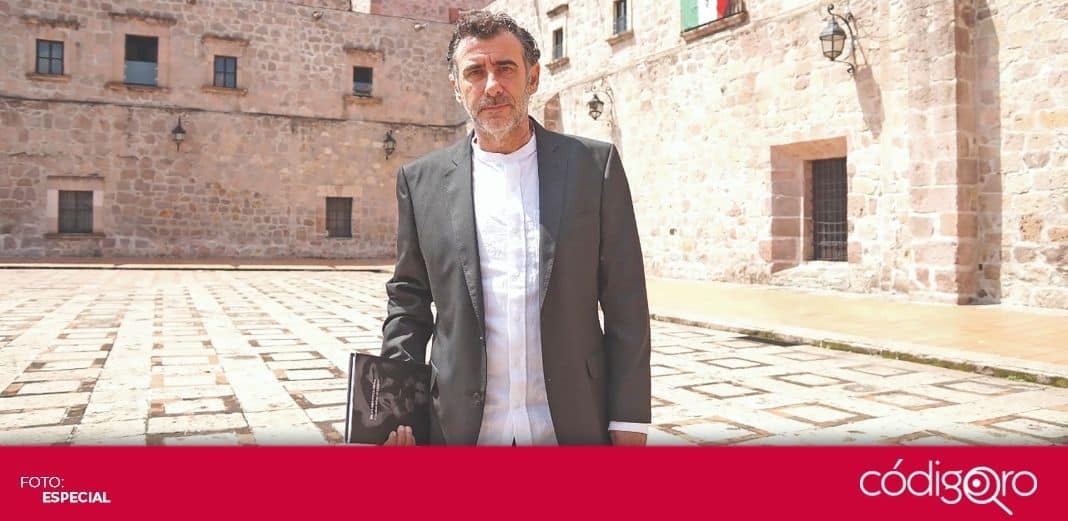 Imanol Caneyada explora los fantasmas del clasismo y la xenofobia