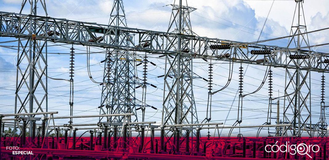 López Obrador promulga reforma a Ley de la Industria Eléctrica