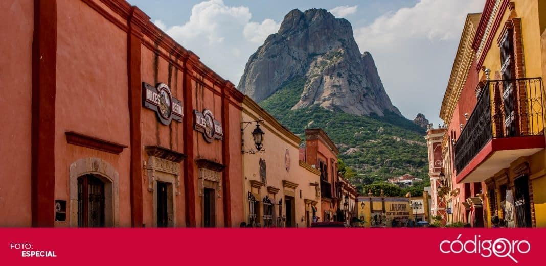 Dispersan a más de 170 personas de la Peña de Bernal