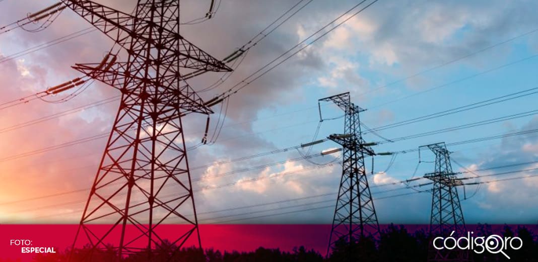 Empresas deberán renegociar contratos bajo la reformada ley eléctrica: AMLO