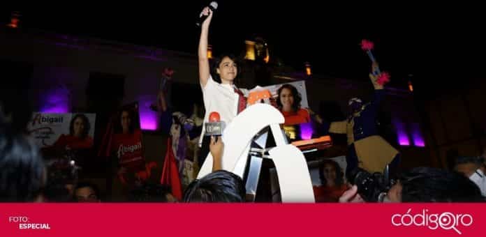 Abigail Arredondo, candidata del PRI a la gubernatura de Querétaro, comenzó su campaña electoral en Plaza de Armas, Foto: Especial