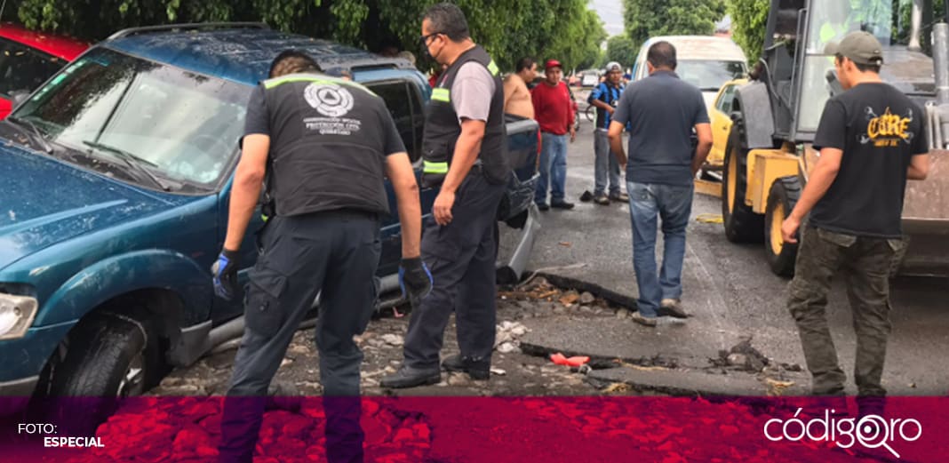 Lluvia deja 22 vehículos afectados en la zona norte de la ciudad de Querétaro