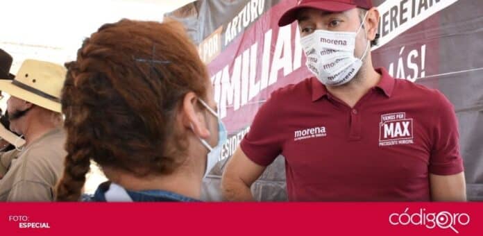 Arturo Maximiliano Santa Rosa Jauregui El candidato de Morena a la presidencia municipal de Querétaro, Arturo Maximiliano, se reunió con habitantes de Santa Rosa Jáuregui. Foto: Especial