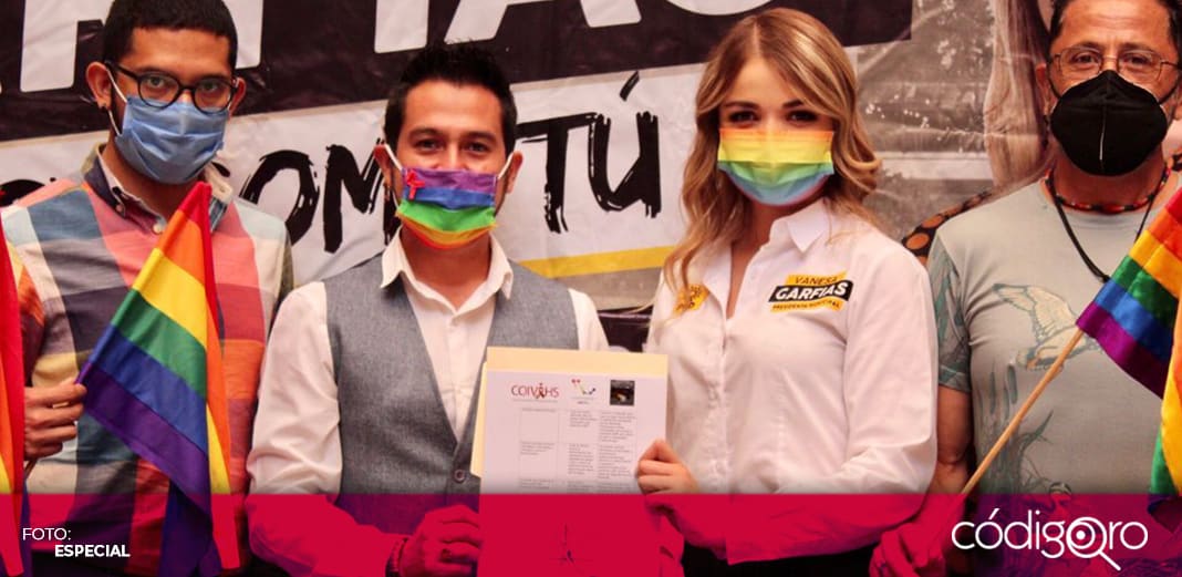 Vanesa Garfias firma agenda política con comunidad LGBT+