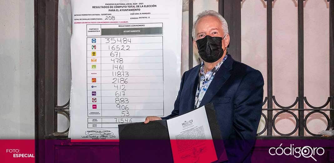 Enrique Vega Carriles recibe constancia de mayoría como alcalde de El Marqués
