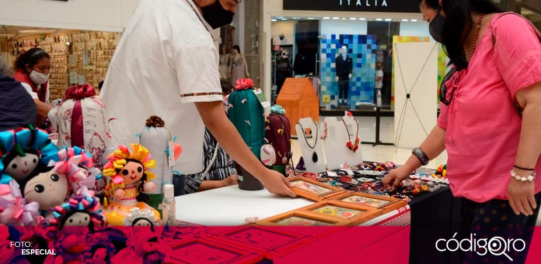 Brindan apoyos a comerciantes artesanos que se retiraron del andador 5 Mayo