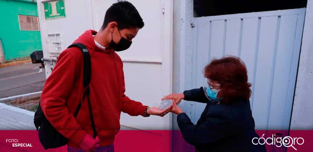 Reportan el primer alumno con Covid-19 tras regreso a clases en CDMX