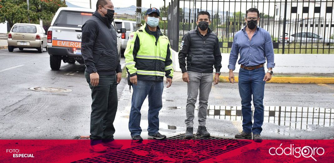 Saldo blanco en Corregidora tras lluvia