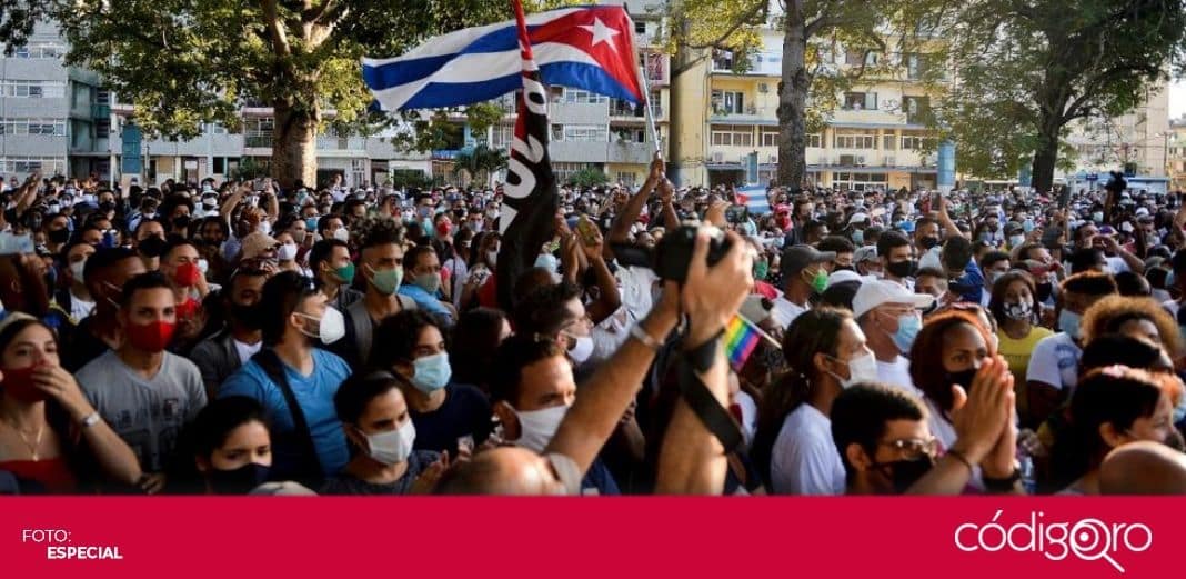 Cientos protestan en San Antonio de los Baños contra Gobierno de Cuba