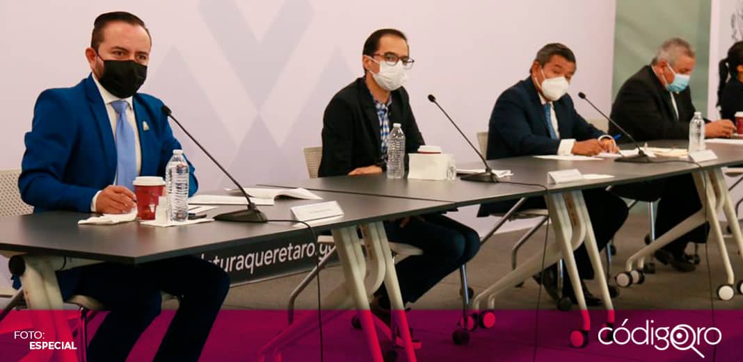 Comparecen titulares de Salud y Educación ante el congreso