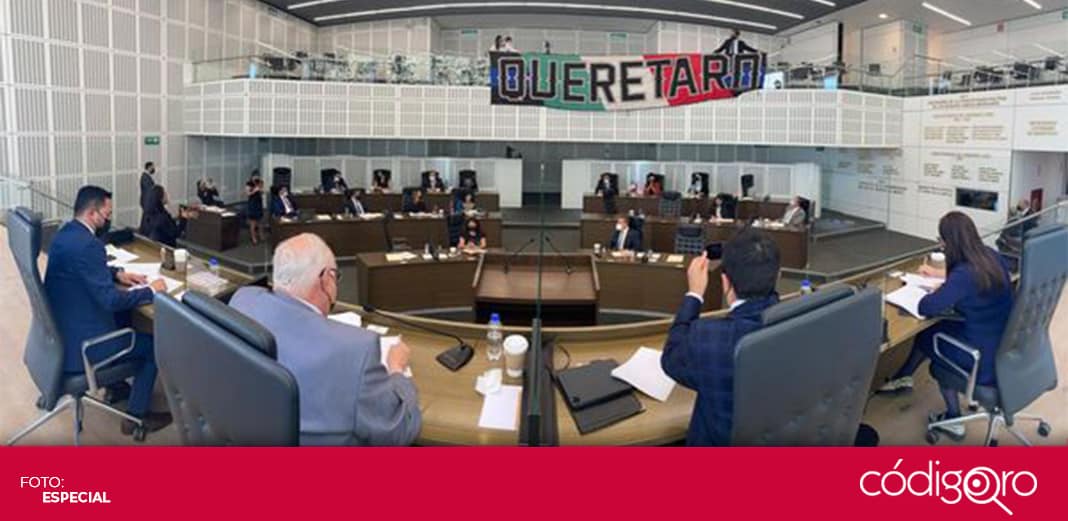 Aprueban que escudo de los Gallos Blancos sea Patrimonio Cultural