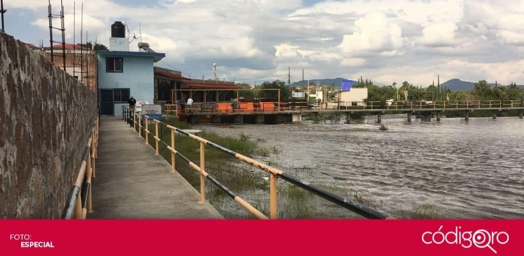 Por escurrimientos de presa Centenario, desalojan 3 hoteles en Tequisquiapan