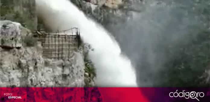 La presa Zimapán actualmente está desfogando 460 metros cúbicos de agua por segundo. Foto: Especial