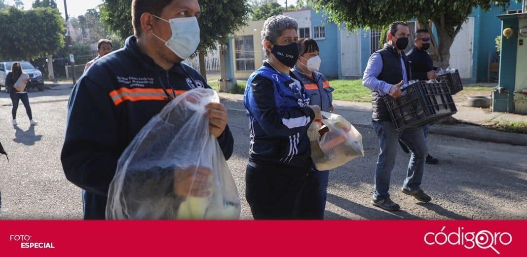 UAQ entrega apoyos a damnificados por lluvias en San Juan del Río