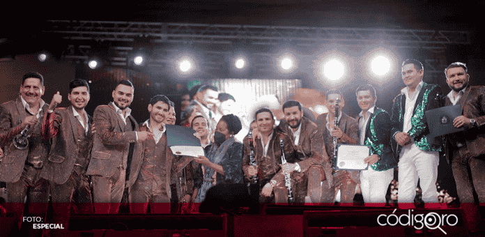 banda-el-recodo-reconocimiento Los integrantes de Banda El Recodo agradecieron este reconocimiento y prometieron seguir