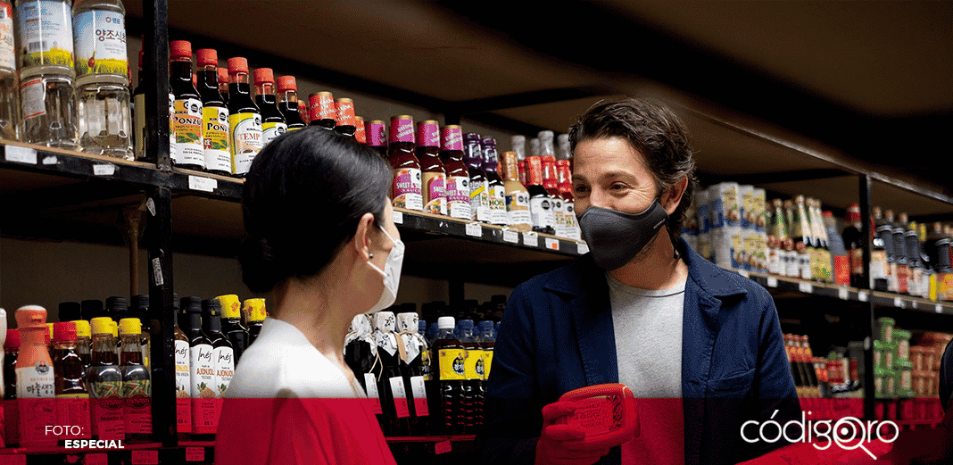 Diego Luna retoma su serie "Pan y circo"
