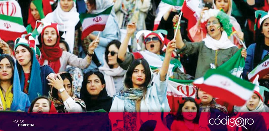 Iraníes regresan a los estadios tras dos años de ausencia