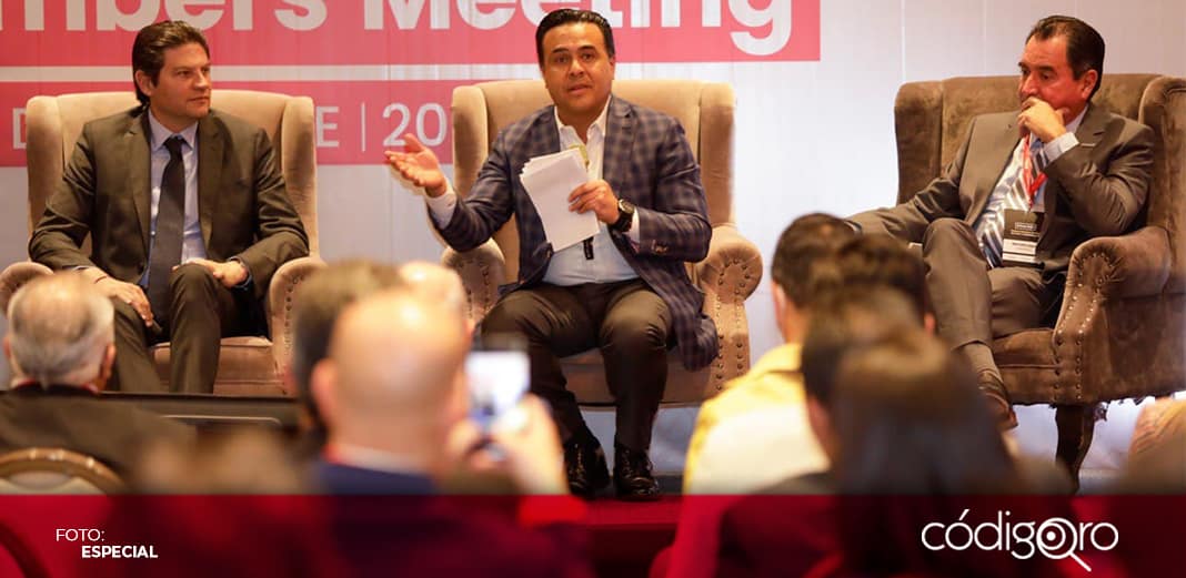Luis Bernardo Nava participa en lanzamiento de "El Gran Bajío"