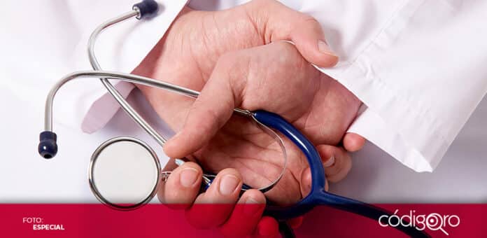 Medicos COVID-19 jubilacion Queretaro En el estado de Querétaro, 15% de los médicos se jubilaron debido a la pandemia de COVID-19. Foto: Especial
